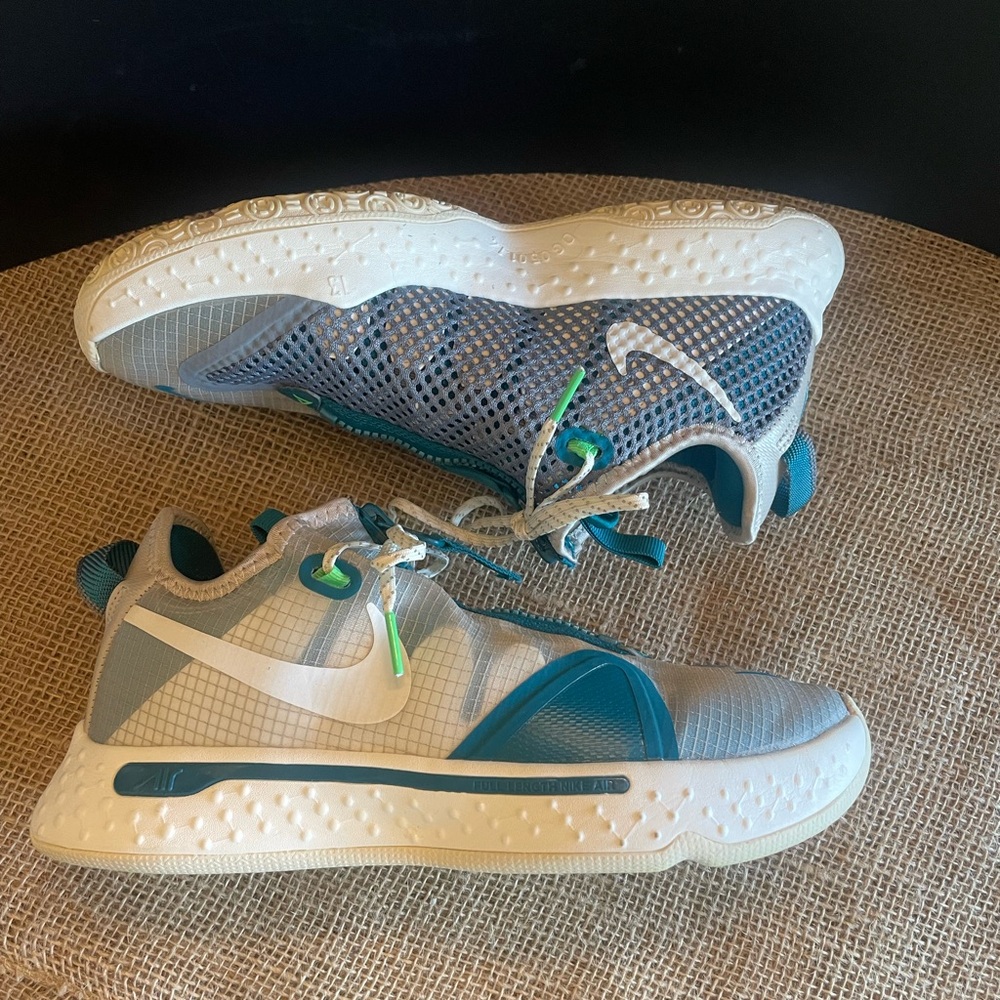 Nike PG 4 PCG Teal White CZ2240-200 PG4 Mens SIZE 8 Basketball Shoes